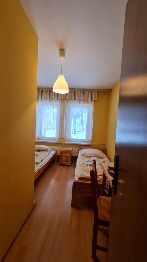 Pod Kamiennikiem Hotell Trzemesnia Exteriör bild