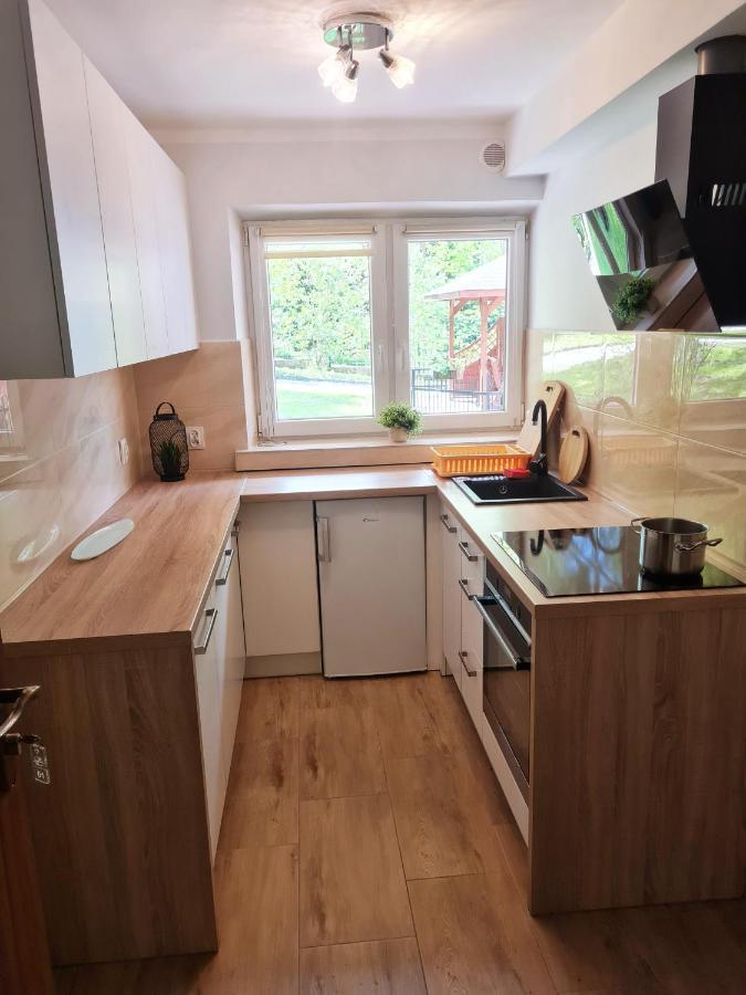 Pod Kamiennikiem Hotell Trzemesnia Exteriör bild