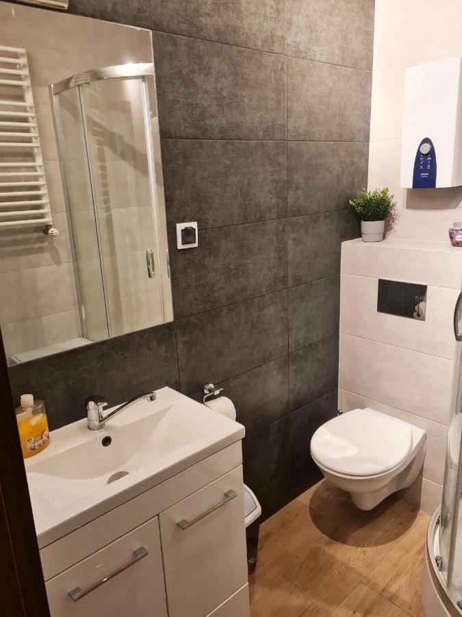 Pod Kamiennikiem Hotell Trzemesnia Exteriör bild