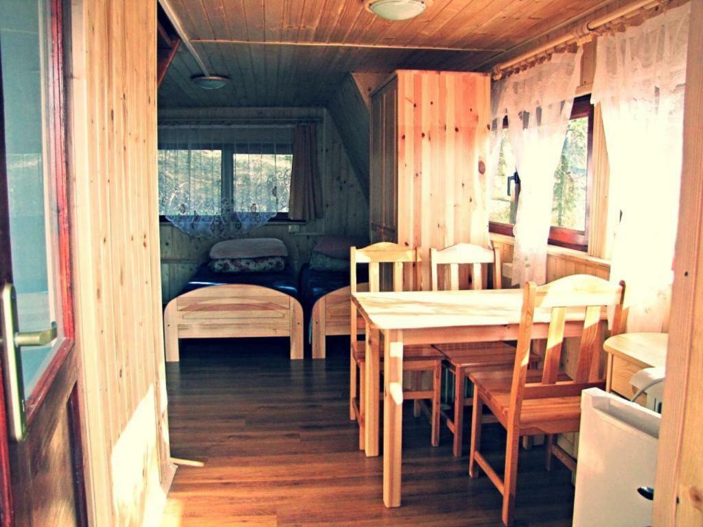 Pod Kamiennikiem Hotell Trzemesnia Exteriör bild