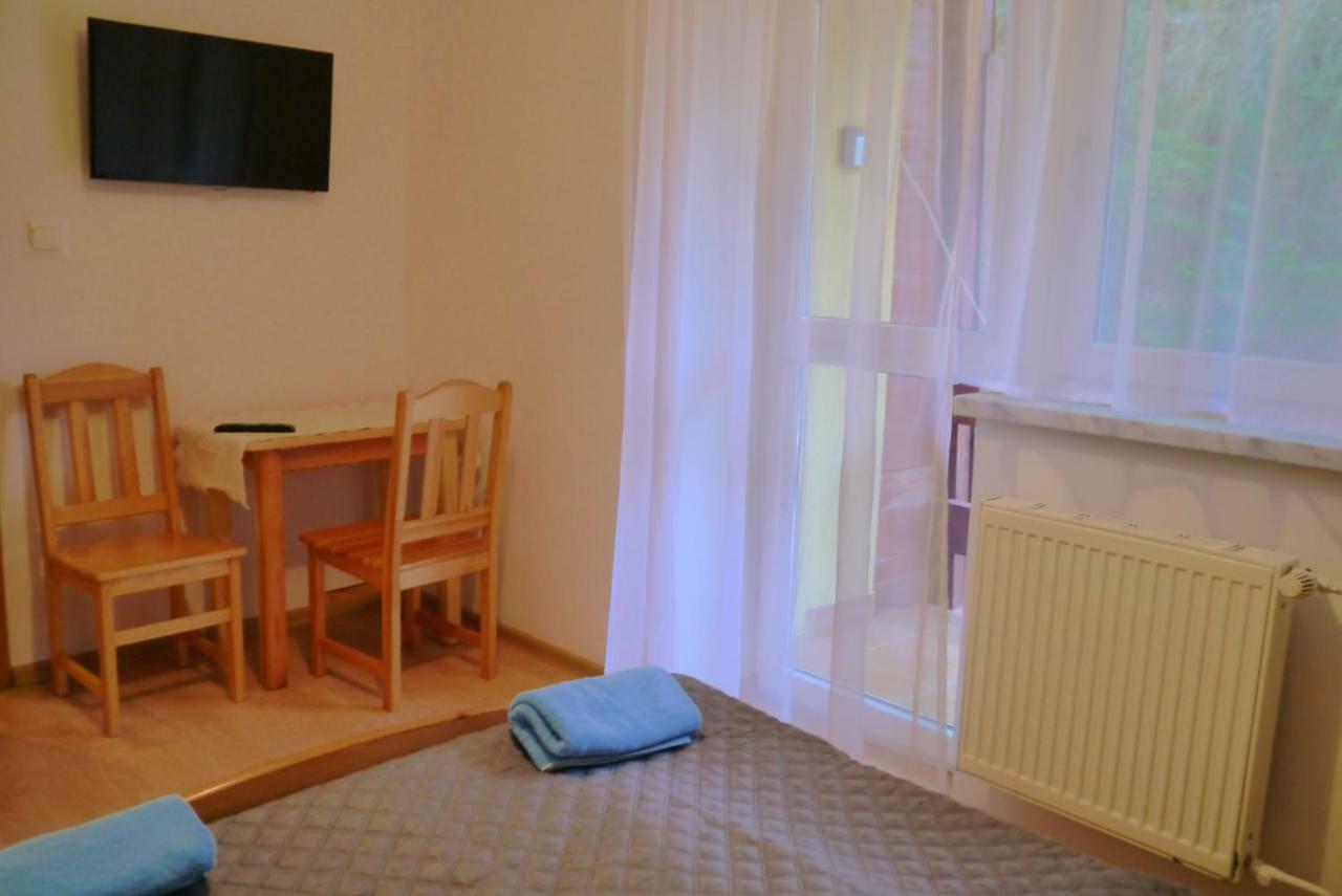 Pod Kamiennikiem Hotell Trzemesnia Exteriör bild